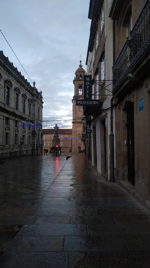 Pico Sacro II Hotel Santiago De Compostela Exterior foto